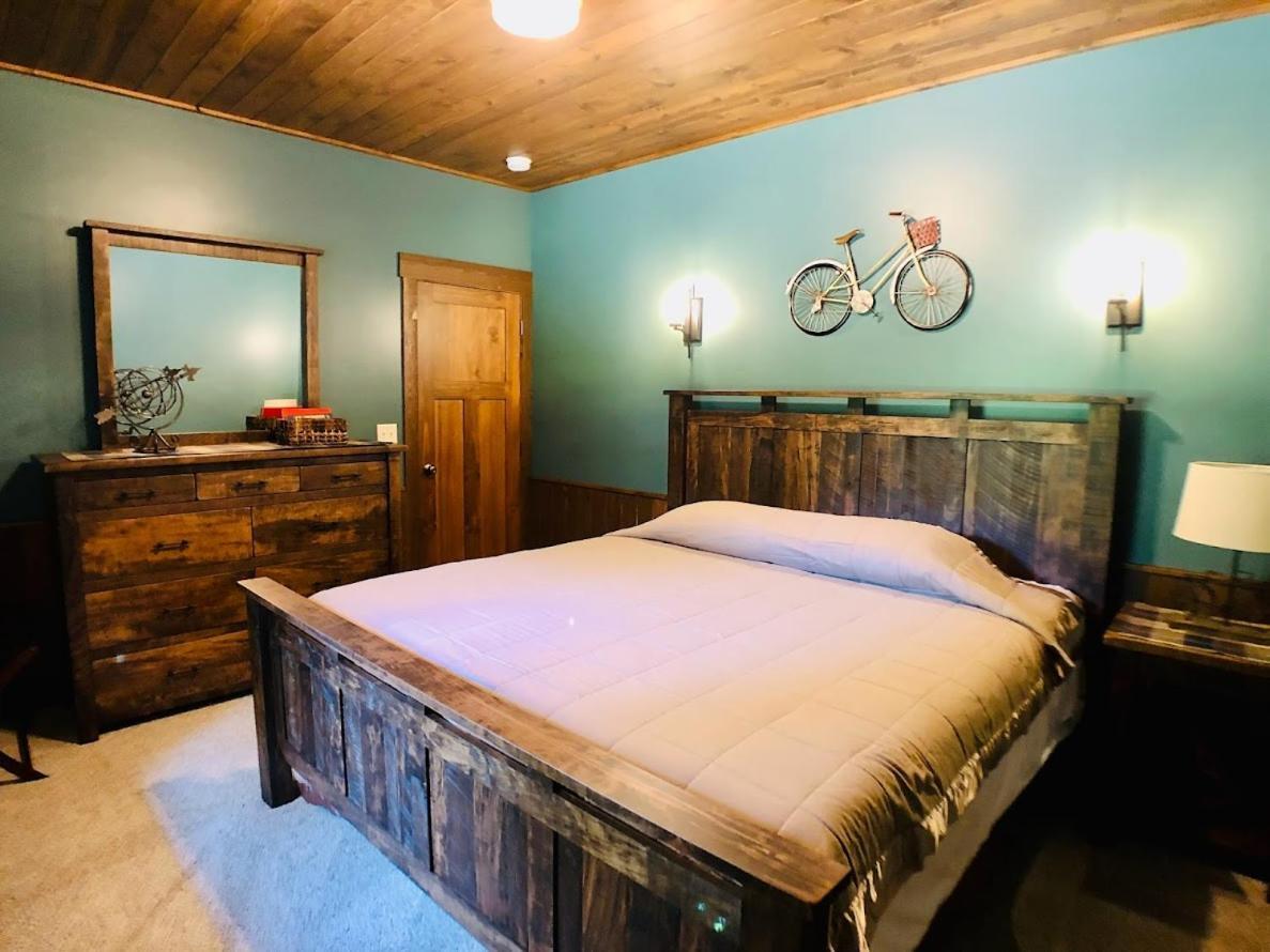 Sojourner'S Lodge & Log Cabin Suites Dundee Buitenkant foto