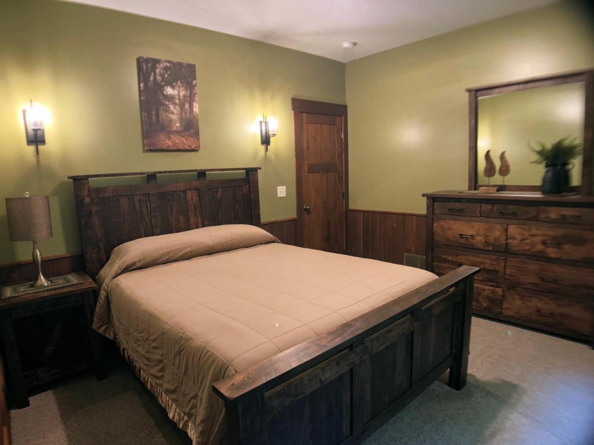 Sojourner'S Lodge & Log Cabin Suites Dundee Buitenkant foto
