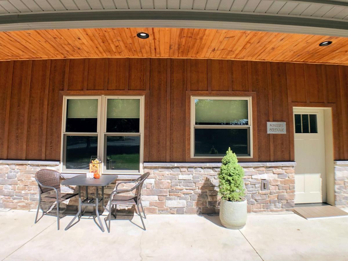 Sojourner'S Lodge & Log Cabin Suites Dundee Buitenkant foto