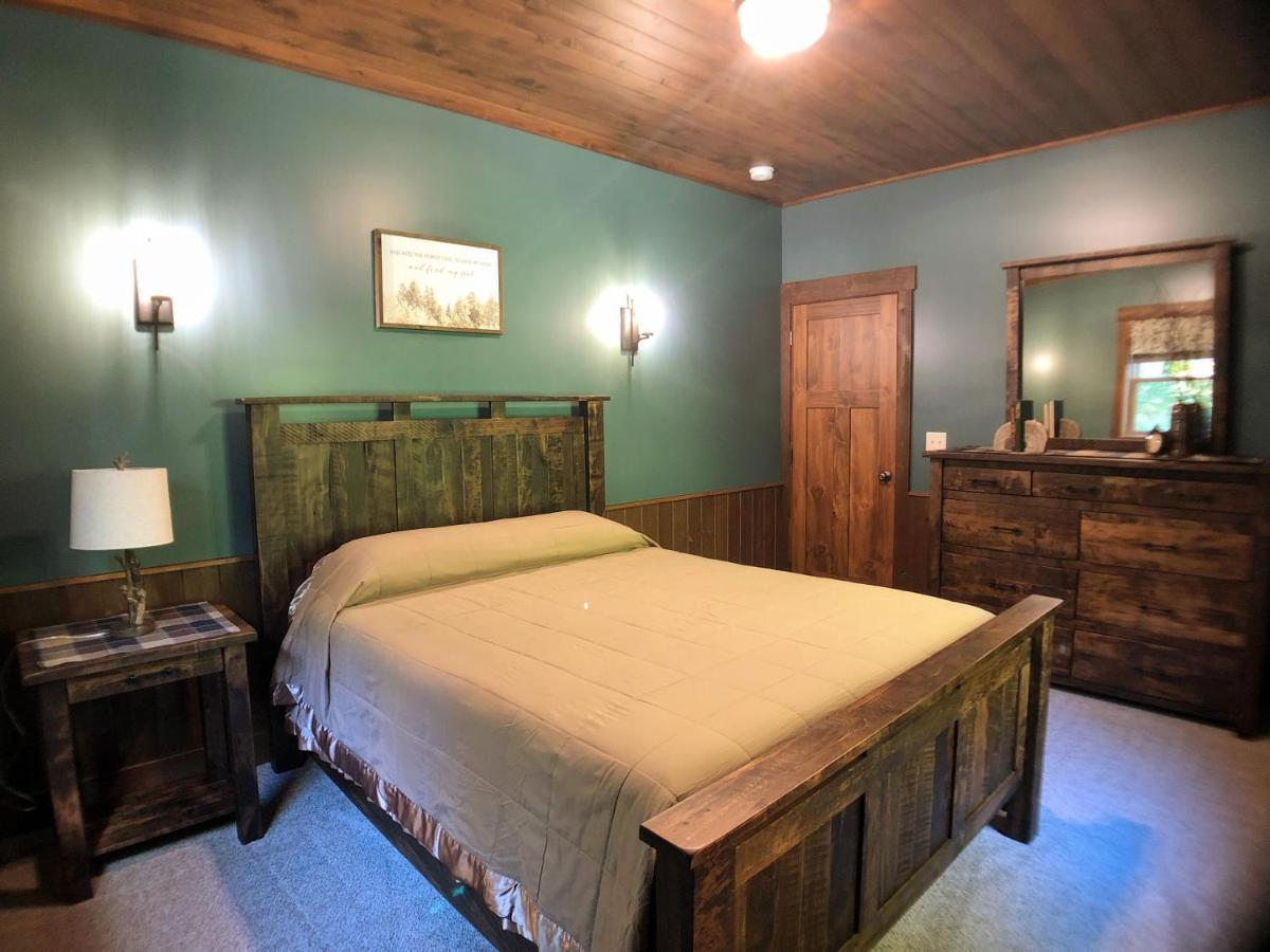 Sojourner'S Lodge & Log Cabin Suites Dundee Buitenkant foto