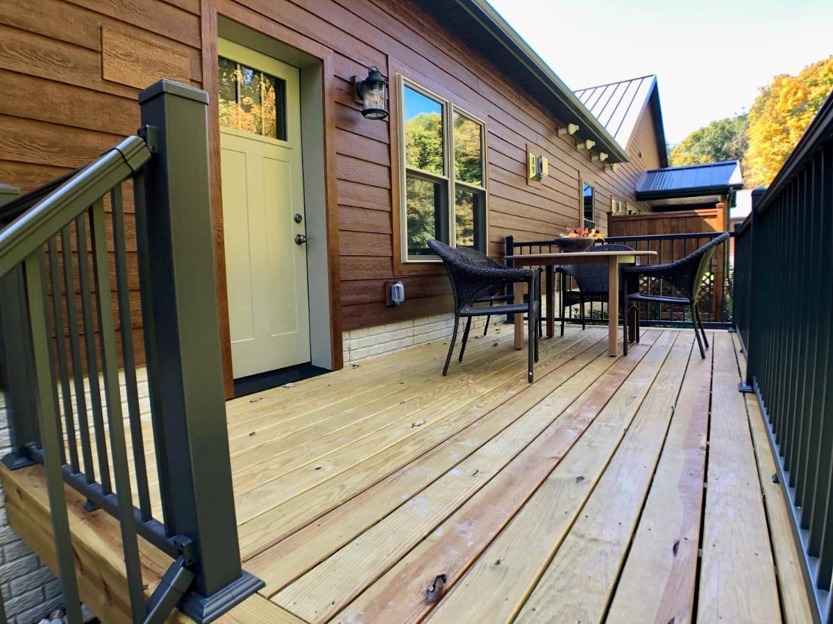 Sojourner'S Lodge & Log Cabin Suites Dundee Buitenkant foto